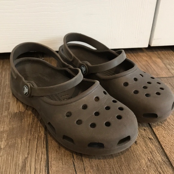 mary jane crocs